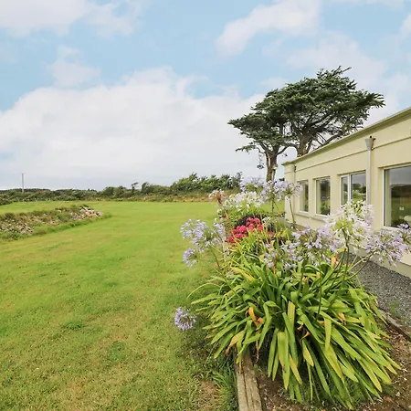 Sanderling Holiday home Greenfield Cross Roads