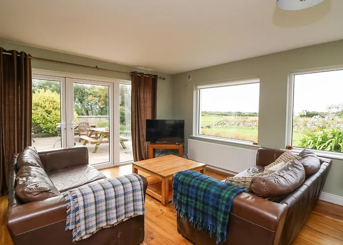 Sanderling * Greenfield Cross Roads